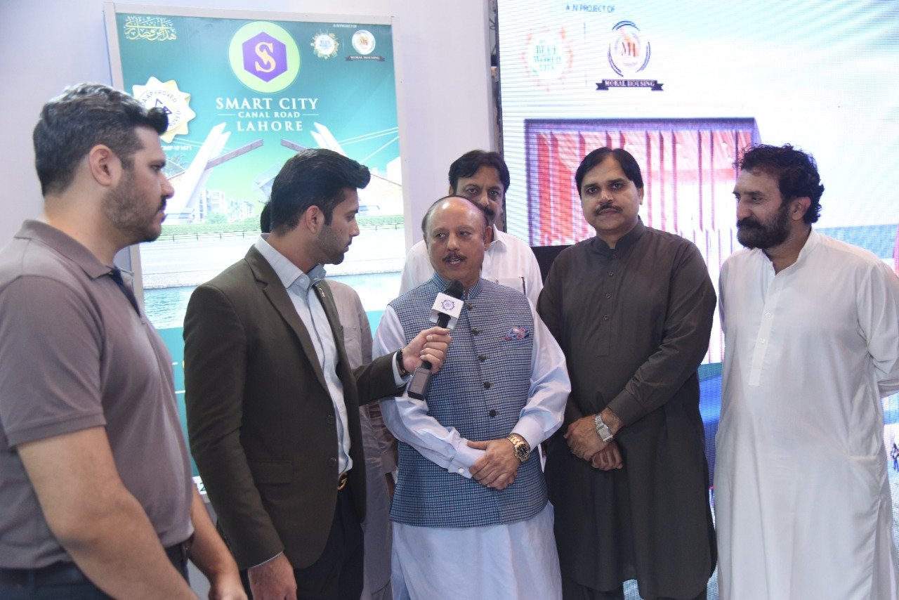 Chairman Mokal Housing, Sardar Aadil Omar at the Launch of Smart City, Canal Road Lahore